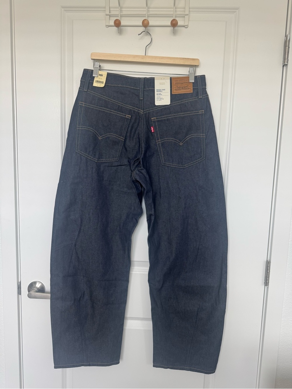 Levi's Baggy Dad Barrel Mainline Soft Rigid 100% Cotton Jeans 30x30 - Picture 5 of 12